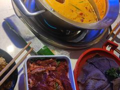 -钢管厂五区小郡肝串串香(滨江店)