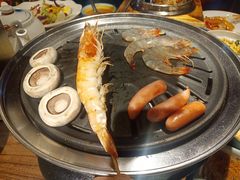 -明洞阿姨·韩式酱蟹烤肉·创意料理(三元桥店)