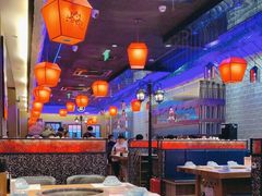-山河屯铁锅炖·非遗东北菜(南山店)