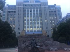 校门-成都工业学院(郫都校区)