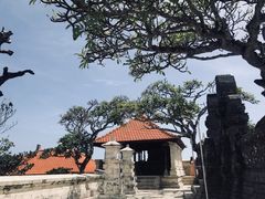 -乌鲁瓦图寺