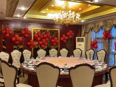 -天外天美食广场(哈尔滨路店)