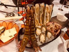 -鲜入围煮花胶鸡海鲜火锅