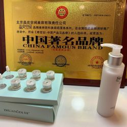 -晶奕空间专业脱毛连锁机构