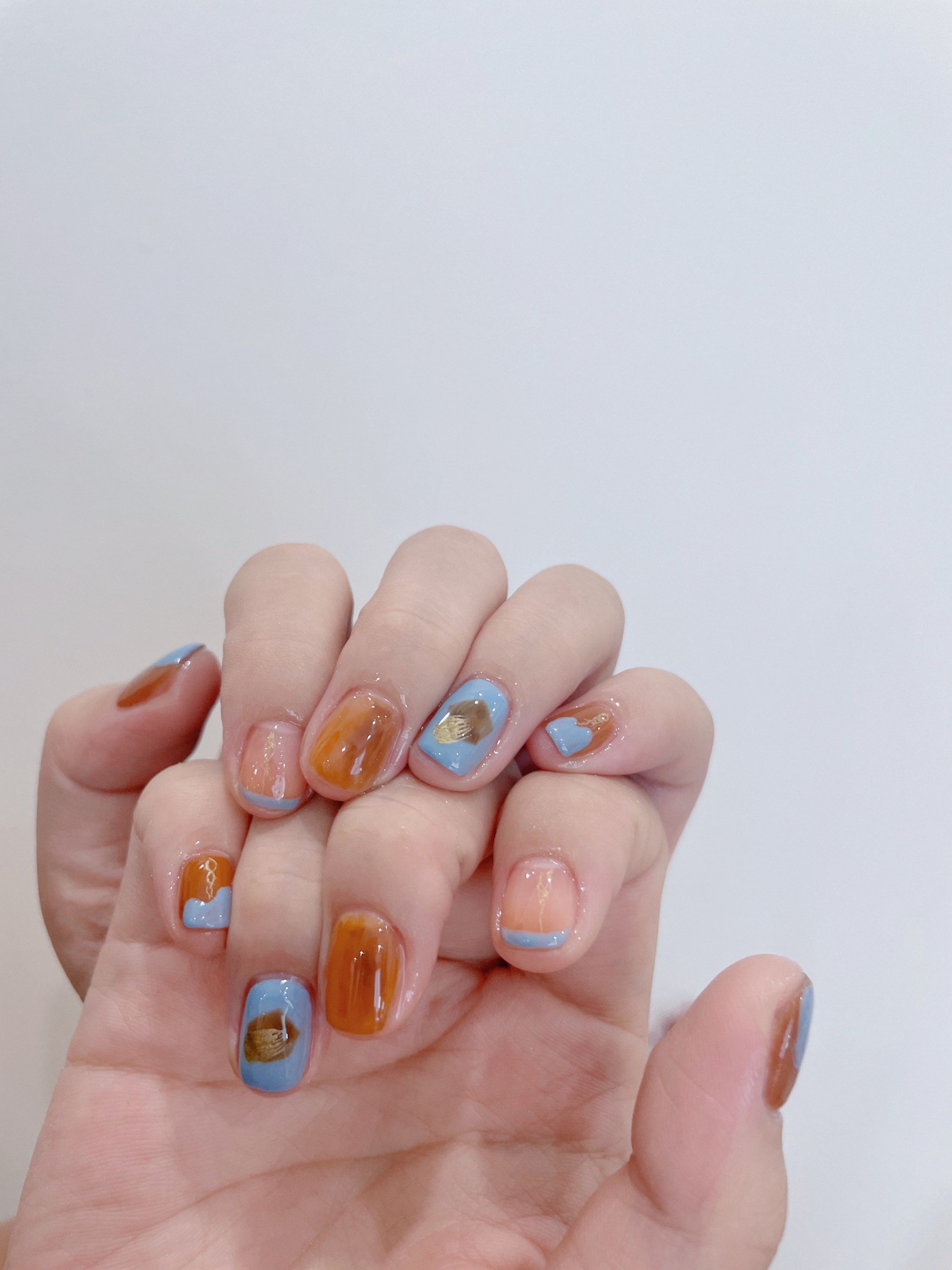 秋冬莫兰迪蓝美甲