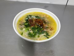 -文山荷鲜居(翠湖店)