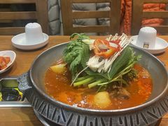 -喇喇排骨火锅·传统韩式脊骨汤(望京西园总店)