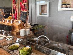 自助取餐区-视界美食自助餐厅·石家庄希尔顿酒店