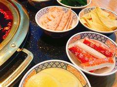 -周小明火锅(黑金冠社区店)