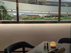 -卡佩罗意大利餐厅及酒吧Al Cappello Trattoria