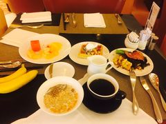 -广州白云机场雅高铂尔曼大酒店