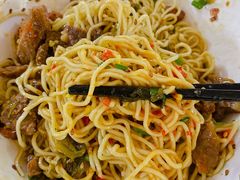 -阿阳牛腩腌面店