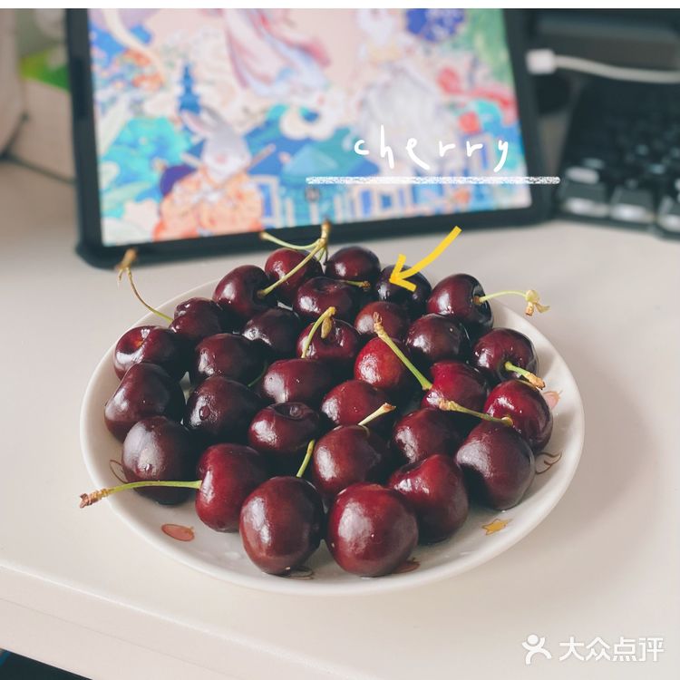 光霞果批,水果自由