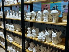 -郑在DIY·潮玩银饰绘画手作(中央大道旗舰店)