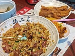 -扬二春炒饭(国庆路总店)