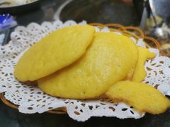 鳇鱼玉米饼-老刘生态大鱼坊铁锅炖鱼(赛马场店)