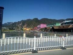 -百里峡七彩艺术小镇