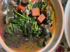 -南京金牛湖巨碗鱼头