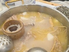 -朴小妹人参鸡汤火锅(长白山万达店)