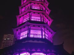 -绳金塔