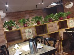 -郑享吃烧烤烩面(红专路店)