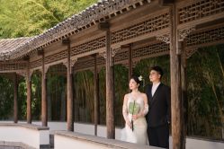 -雪中彩影婚纱摄影·微光艺术中心