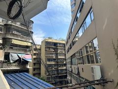 -白象居