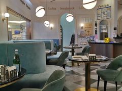 大堂-1981牛排西餐厅(海信店)