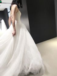 -Vera Wang婚纱礼服旗舰店