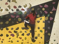 -问山MountQuest攀岩馆