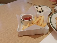-摩欧客意式餐厅(高新活力汇店)