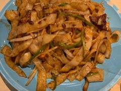 干炒牛肉河粉-避风塘(百联东郊店)