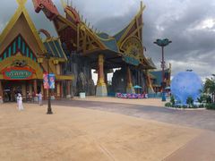 -七彩云南欢乐世界