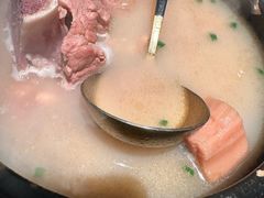 -佬麻雀·新湘菜(东方宝泰店)