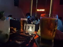 -TZ House音乐现场(来福士中心店)