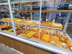 -焙丽拾光(麦凯乐直营店)