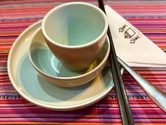 -香巴拉云南餐厅(华莱坞店)