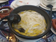 -桥香园过桥米线(国贸店)