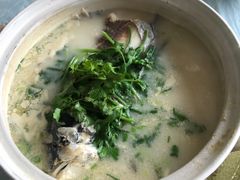 -天乐农家鱼头王(天目湖店)