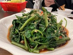 -益华家菜屋(世茂店)