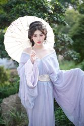 -一揽芳华汉服旗袍体验馆(拙政园店)