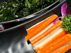 -老牌坊云南鱼豆花火锅(爱建店)