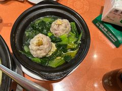 蟹粉狮子头-镇扬菜馆