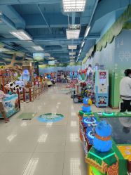 -莫莉幻想儿童乐园(武汉保利广场店)