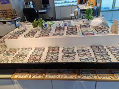 -臻美视爵眼镜·明月·依视路·蔡司折扣店(广渠门店)