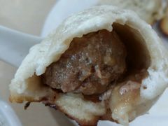 -老西白点心店