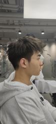 -变画·发型STUDIO