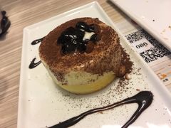 冲绳黑糖爆浆蛋糕-必胜客(上海新南方商城PH店)