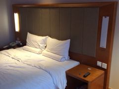 iphone_upload_pic-全季酒店(重庆上清寺牛角沱地铁站店)