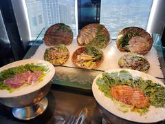 -唐拉雅秀酒店-西锦汇空中BBQ·思创餐厅